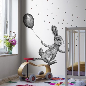 Tapet cu un iepuraș care zboară cu un balon
