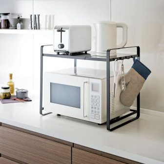 Raft de bucătărie extensibil negru cu microunde, prăjitor de pâine și ceainic